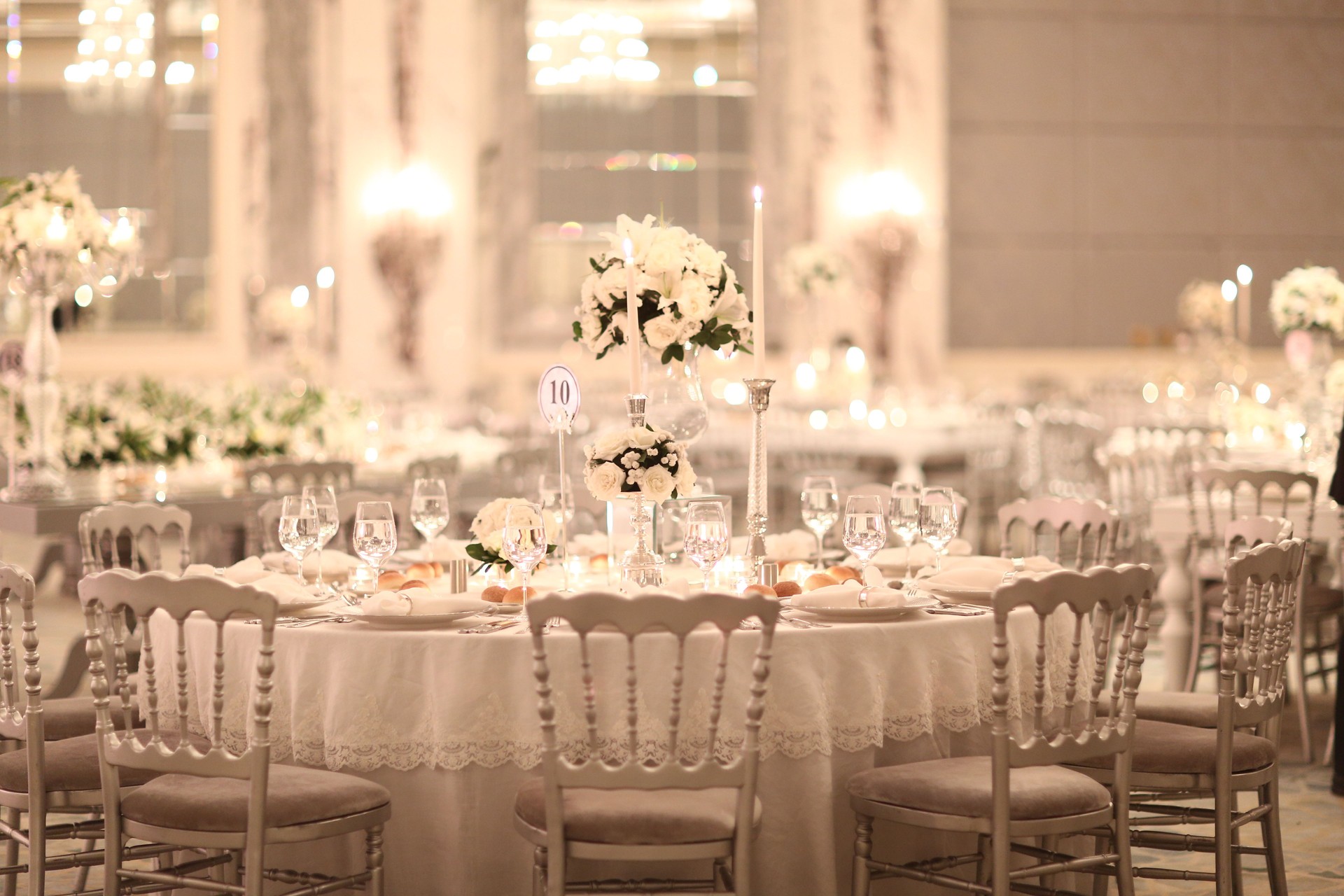Table setting at a luxury wedding reception